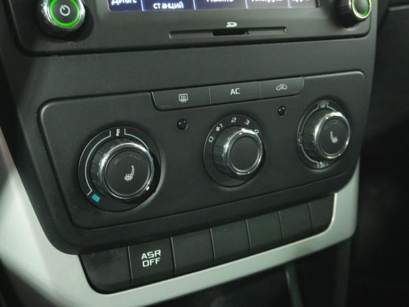Skoda Yeti I с пробегом 2012 года, цена 780 000 рублей, 162007 км, внедорожник, Автокод Объявления