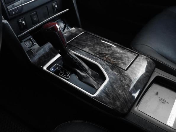 Toyota Camry VII (XV50) Рестайлинг с пробегом 2017 года, цена 2 329 000 рублей, 105879 км, седан, Автокод Объявления