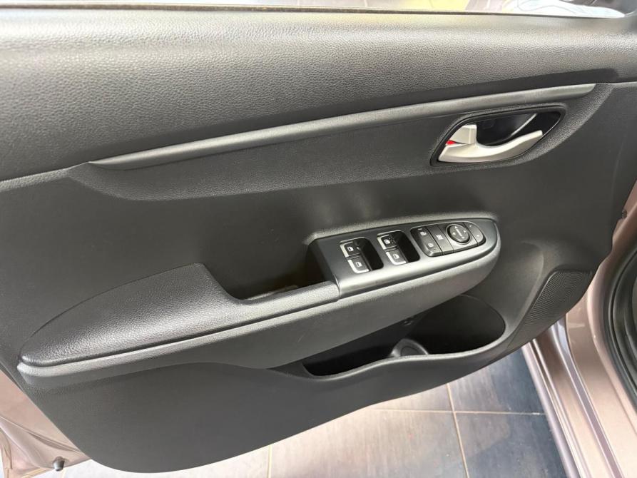 Kia Rio IV Киров  - изображение 10