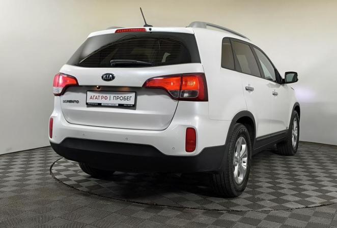 Kia Sorento II Рестайлинг с пробегом 2017 года, цена 2 125 000 рублей, 114117 км, внедорожник, Автокод Объявления