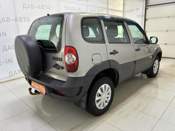 Chevrolet Niva I Рестайлинг с пробегом 2018 года, цена 660 000 рублей, 128000 км, внедорожник, Автокод Объявления