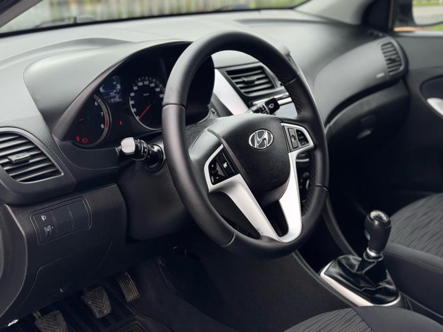 Hyundai Solaris I Рестайлинг Ижевск  - изображение 10