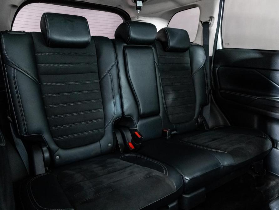 Mitsubishi Outlander III Рестайлинг 3 Санкт-Петербург  - изображение 15