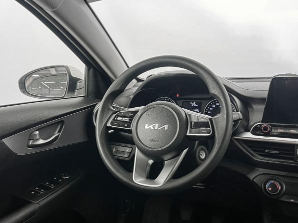 Kia Cerato IV с пробегом 2022 года, цена 1 812 000 рублей, 81205 км, седан, Автокод Объявления