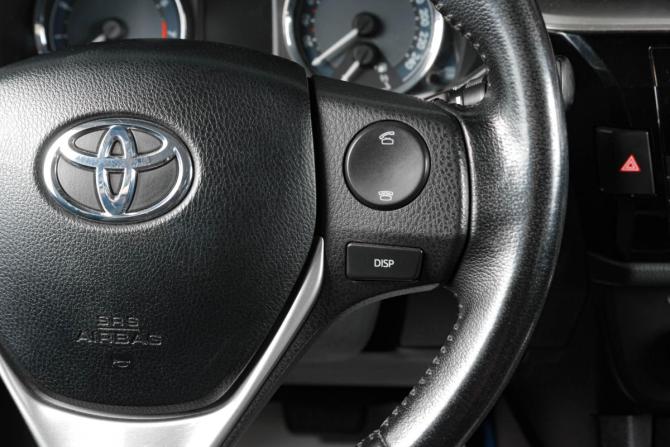 Toyota Corolla XI (E160 E170 E180) с пробегом 2013 года, цена 1 699 000 рублей, 170330 км, седан, Автокод Объявления