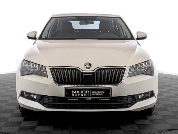 Skoda Superb III с пробегом 2019 года, цена 2 385 000 рублей, 53688 км, лифтбек, Автокод Объявления