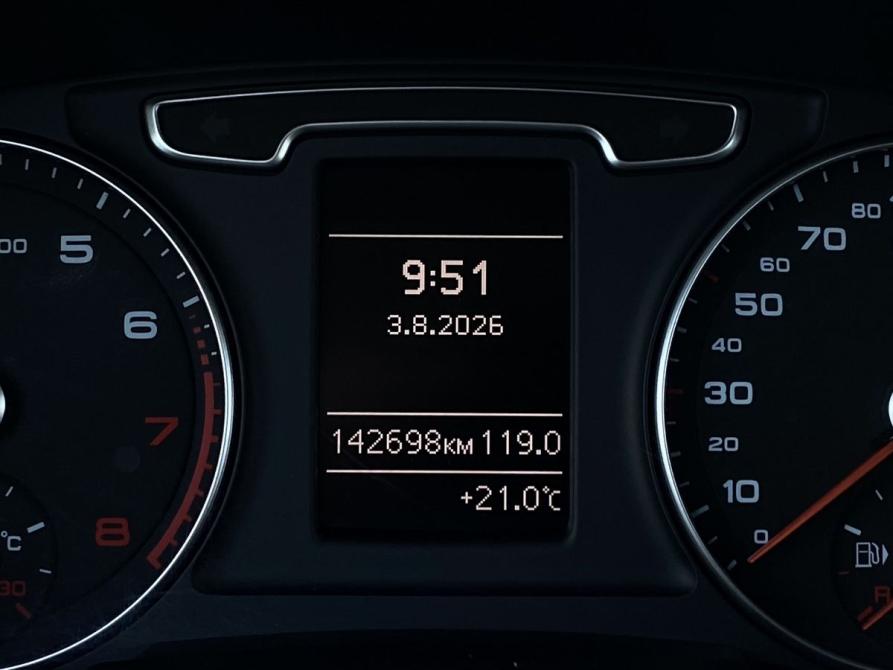 Audi Q3 I (8U) Москва  - изображение 23