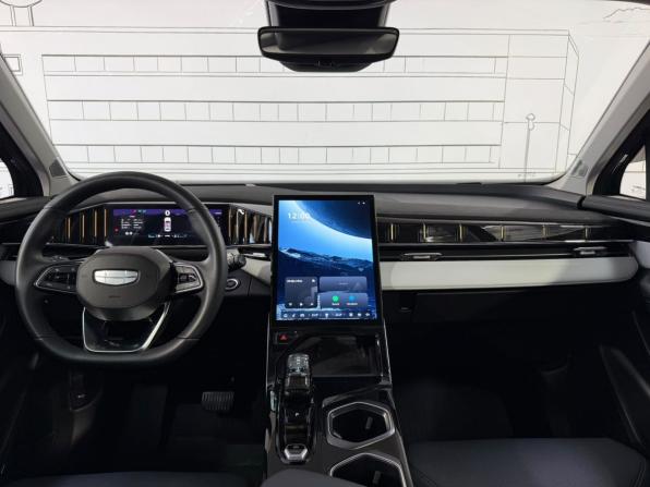 Geely Atlas II с пробегом 2024 года, цена 2 880 000 рублей, 45421 км, внедорожник, Автокод Объявления