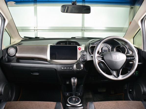 Honda Fit Shuttle I с пробегом 2013 года, цена 949 995 рублей, 256520 км, универсал, Автокод Объявления