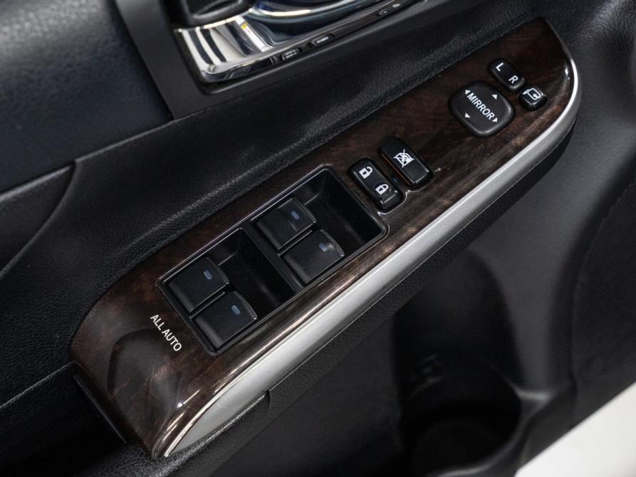 Toyota Camry VII (XV50) Рестайлинг Тюмень  - изображение 12
