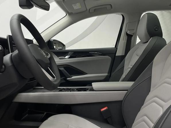Новый Volkswagen Tayron II (China Market) 2026 года, цена 4 099 000 рублей, внедорожник, Автокод Объявления