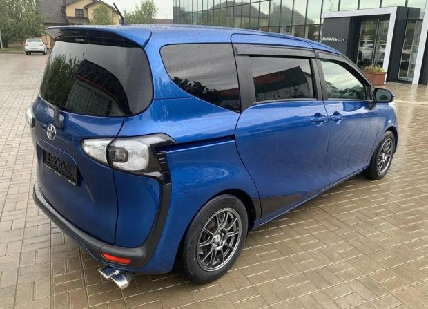 Toyota Sienta II с пробегом 2015 года, цена 1 425 000 рублей, 128119 км, минивэн, Автокод Объявления
