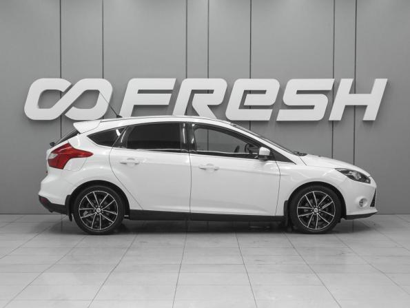 Ford Focus III с пробегом 2013 года, цена 850 000 рублей, 231953 км, хэтчбек, Автокод Объявления