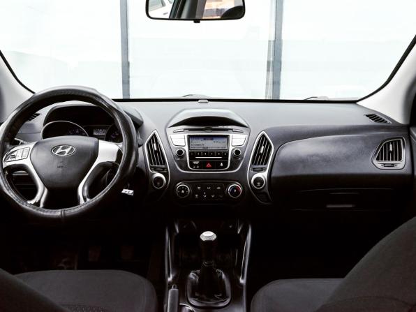 Hyundai ix35 I с пробегом 2010 года, цена 975 000 рублей, 236842 км, внедорожник, Автокод Объявления