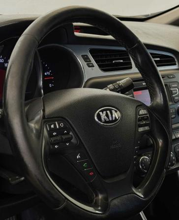 Kia Ceed II с пробегом 2014 года, цена 800 000 рублей, 249361 км, хэтчбек, Автокод Объявления