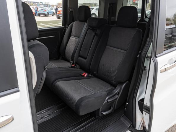 Honda Stepwgn V с пробегом 2017 года, цена 2 020 000 рублей, 91408 км, минивэн, Автокод Объявления