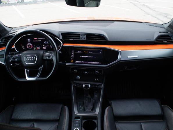 Audi Q3 II (F3) с пробегом 2019 года, цена 3 098 000 рублей, 135000 км, внедорожник, Автокод Объявления