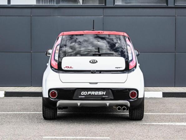 Kia Soul II Рестайлинг с пробегом 2017 года, цена 1 699 000 рублей, 93020 км, хэтчбек, Автокод Объявления