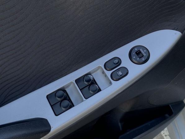 Hyundai Solaris I с пробегом 2012 года, цена 739 000 рублей, 260581 км, седан, Автокод Объявления