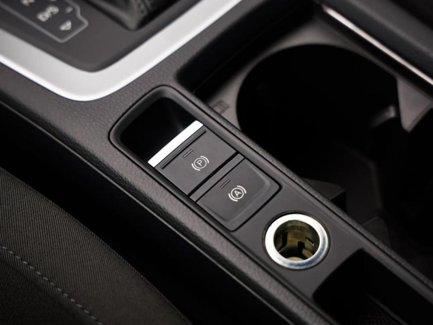 Audi Q3 II (F3) Санкт-Петербург  - изображение 22