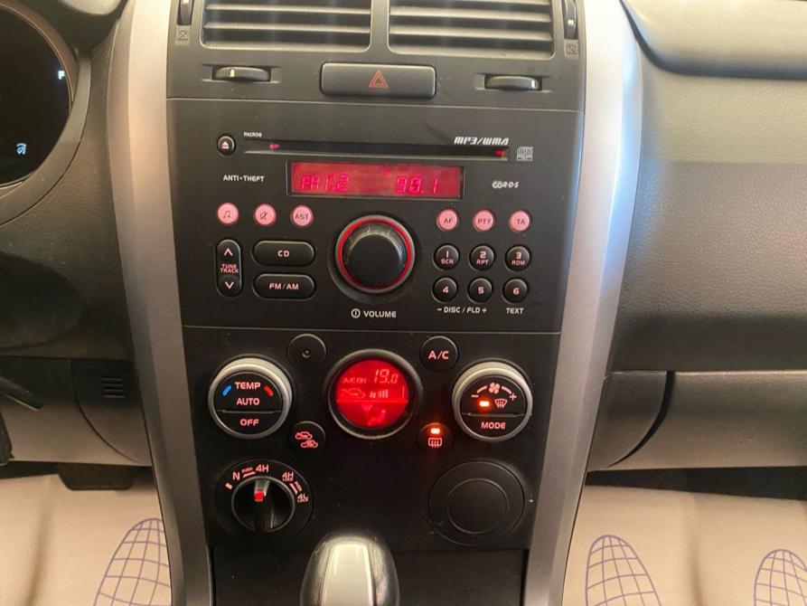 Suzuki Grand Vitara II Рестайлинг 2 Санкт-Петербург  - изображение 10