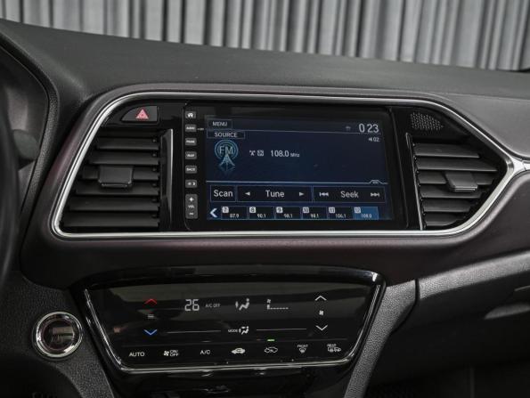 Ciimo (Dongfeng-Honda) M-NV I с пробегом 2022 года, цена 2 420 000 рублей, 25946 км, внедорожник, Автокод Объявления