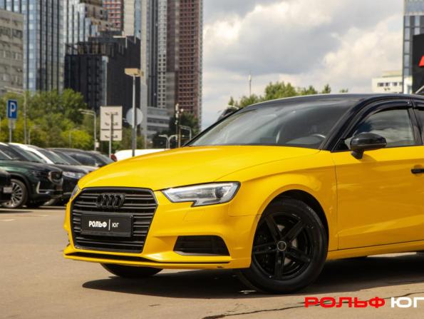 Audi A3 III (8V) Рестайлинг с пробегом 2018 года, цена 1 328 000 рублей, 205226 км, седан, Автокод Объявления