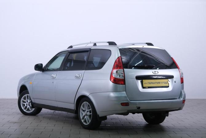 Lada (ВАЗ) Priora I с пробегом 2010 года, цена 199 000 рублей, 163000 км, универсал, Автокод Объявления