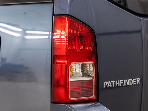 Nissan Pathfinder III с пробегом 2007 года, цена 998 000 рублей, 220362 км, внедорожник, Автокод Объявления
