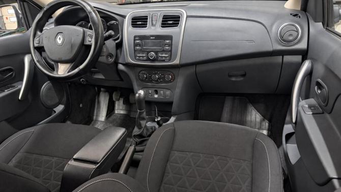 Renault Sandero II с пробегом 2018 года, цена 1 057 300 рублей, 150525 км, хэтчбек, Автокод Объявления