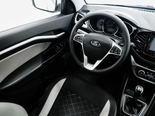 Lada (ВАЗ) Vesta I с пробегом 2018 года, цена 1 131 000 рублей, 101967 км, универсал, Автокод Объявления