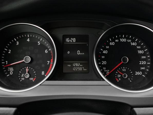 Volkswagen Jetta VI Рестайлинг с пробегом 2016 года, цена 1 325 000 рублей, 122987 км, седан, Автокод Объявления
