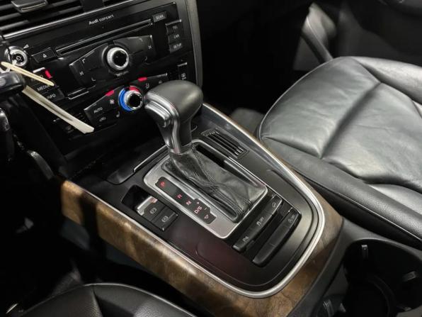 Audi Q5 I (8R) Рестайлинг с пробегом 2012 года, цена 1 870 000 рублей, 134582 км, внедорожник, Автокод Объявления