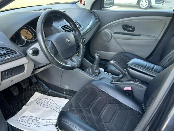 Renault Megane III с пробегом 2010 года, цена 385 000 рублей, 313000 км, универсал, Автокод Объявления