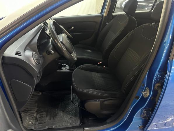 Renault Sandero II с пробегом 2014 года, цена 660 000 рублей, 125000 км, хэтчбек, Автокод Объявления