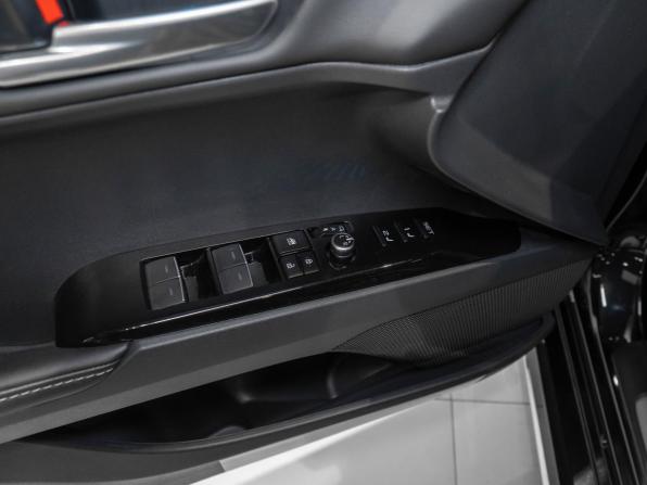 Toyota Camry IX (XV80) China Market с пробегом 2026 года, цена 4 500 000 рублей, 15 км, седан, Автокод Объявления