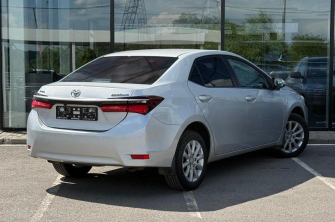 Toyota Corolla XI (E160 E170 E180) с пробегом 2014 года, цена 1 195 000 рублей, 192909 км, седан, Автокод Объявления