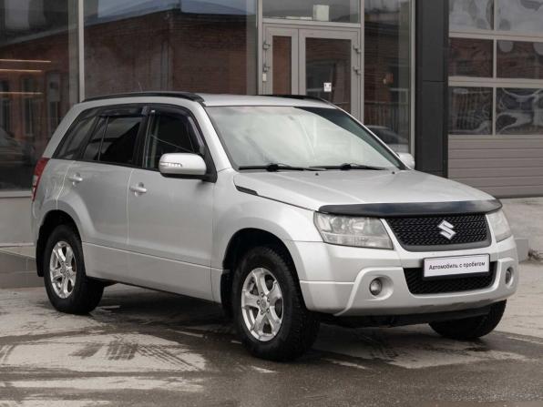 Suzuki Grand Vitara II Рестайлинг с пробегом 2010 года, цена 1 050 000 рублей, 196495 км, внедорожник, Автокод Объявления
