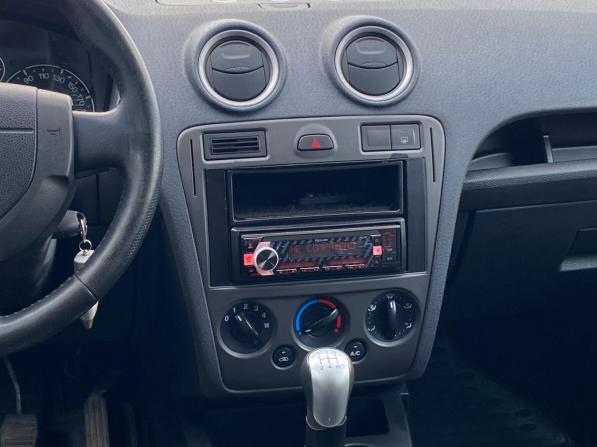 Ford Fusion I Рестайлинг с пробегом 2008 года, цена 479 000 рублей, 251270 км, хэтчбек, Автокод Объявления
