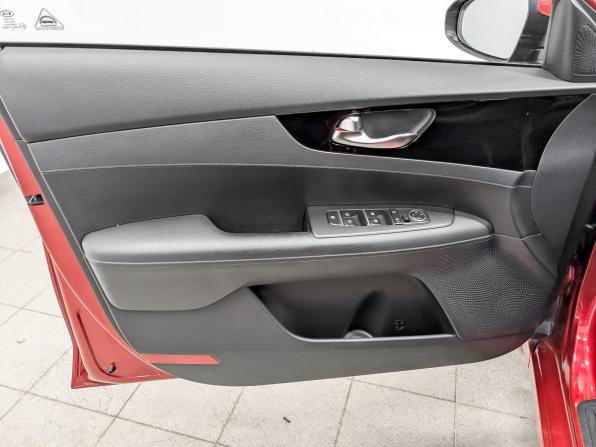 Kia Cerato IV с пробегом 2021 года, цена 1 950 000 рублей, 69170 км, седан, Автокод Объявления