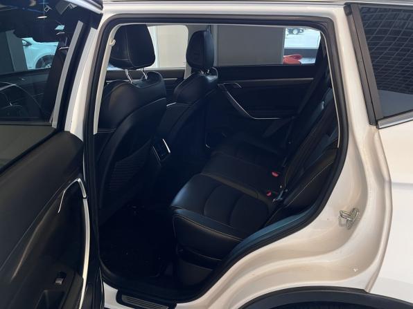 Geely Atlas Pro с пробегом 2022 года, цена 2 480 000 рублей, 38948 км, внедорожник, Автокод Объявления