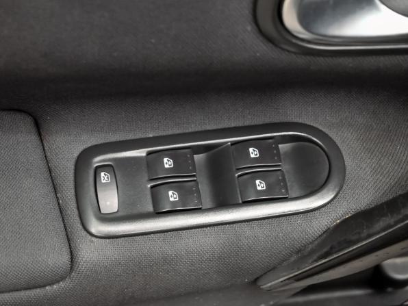 Renault Megane II Рестайлинг с пробегом 2007 года, цена 420 000 рублей, 138886 км, седан, Автокод Объявления
