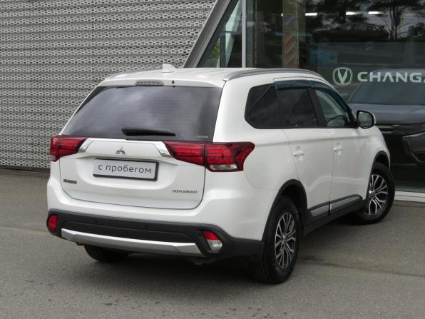 Mitsubishi Outlander III Рестайлинг 2 с пробегом 2017 года, цена 1 470 000 рублей, 209142 км, внедорожник, Автокод Объявления