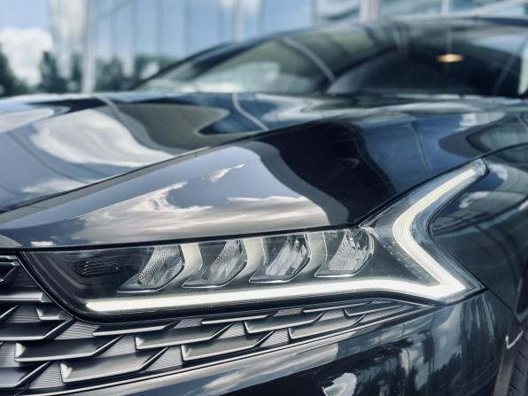 Kia K5 III с пробегом 2021 года, цена 2 240 000 рублей, 90977 км, седан, Автокод Объявления