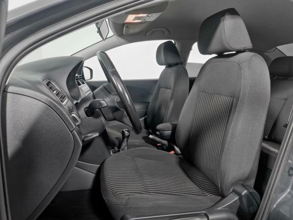 Volkswagen Polo V с пробегом 2013 года, цена 511 000 рублей, 220796 км, седан, Автокод Объявления