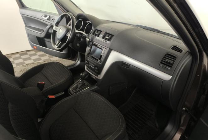 Skoda Yeti I Рестайлинг с пробегом 2016 года, цена 1 270 000 рублей, 170475 км, внедорожник, Автокод Объявления