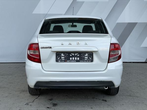 Lada (ВАЗ) Granta I Рестайлинг с пробегом 2022 года, цена 618 000 рублей, 123634 км, седан, Автокод Объявления