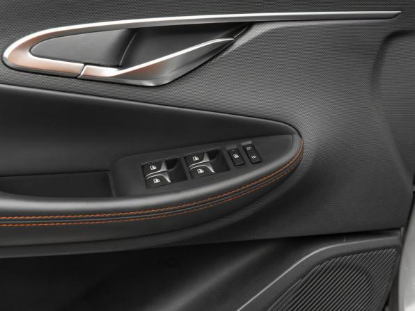 Changan UNI-T I с пробегом 2023 года, цена 2 190 000 рублей, 26391 км, внедорожник, Автокод Объявления