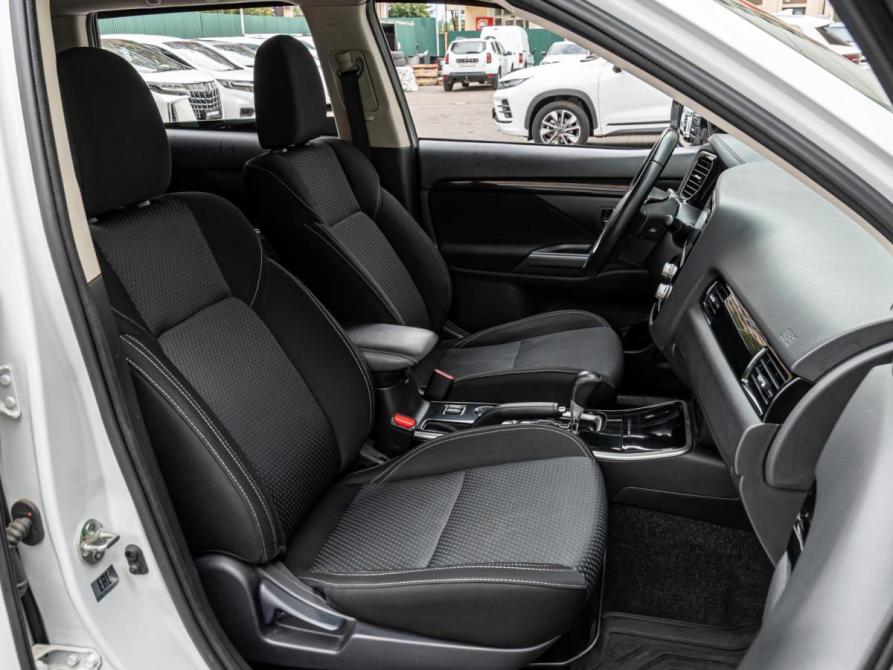 Mitsubishi Outlander III Рестайлинг 3 Краснодар  - изображение 8