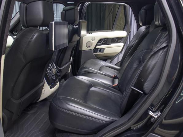 Land Rover Range Rover IV Рестайлинг с пробегом 2019 года, цена 6 300 000 рублей, 203232 км, внедорожник, Автокод Объявления